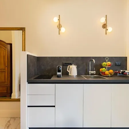 Leopoldo * Μπαβένο