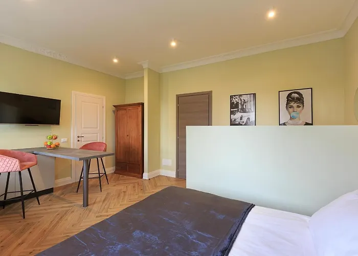 Leopoldo Apartment Baveno